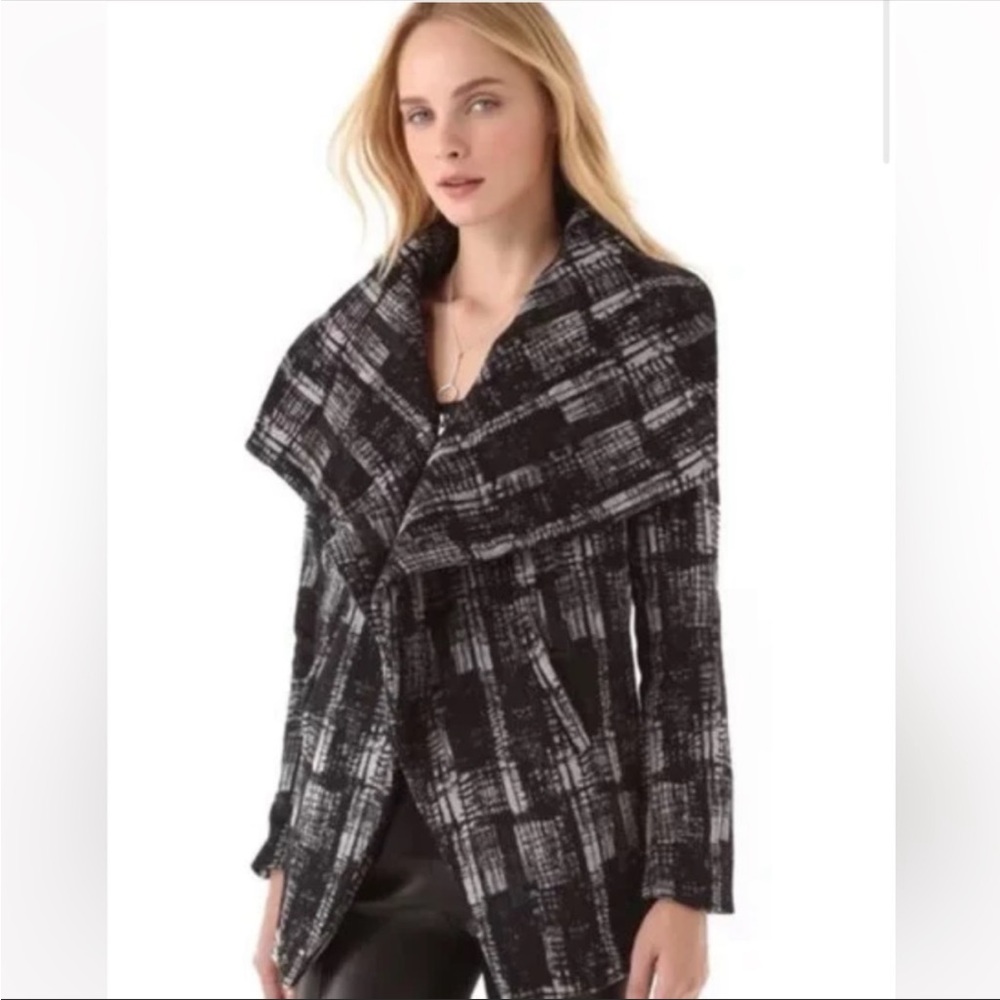 Super stylish wool jacket by Funktional Small Or 4